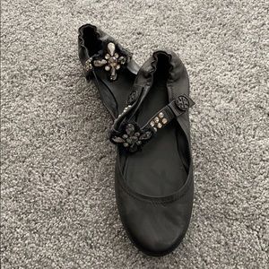 Tory Burch flats